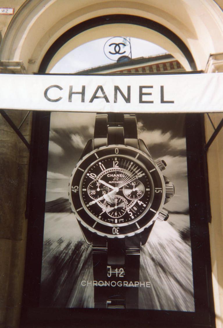 2002 Vitrine Chanel